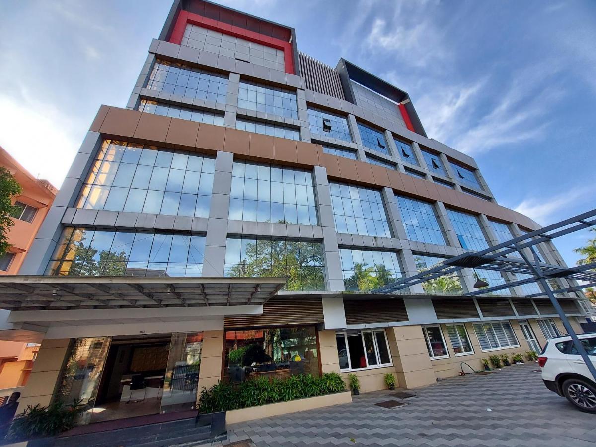 Hotel Sree Gokulam Apartments Guruvāyūr Dış mekan fotoğraf